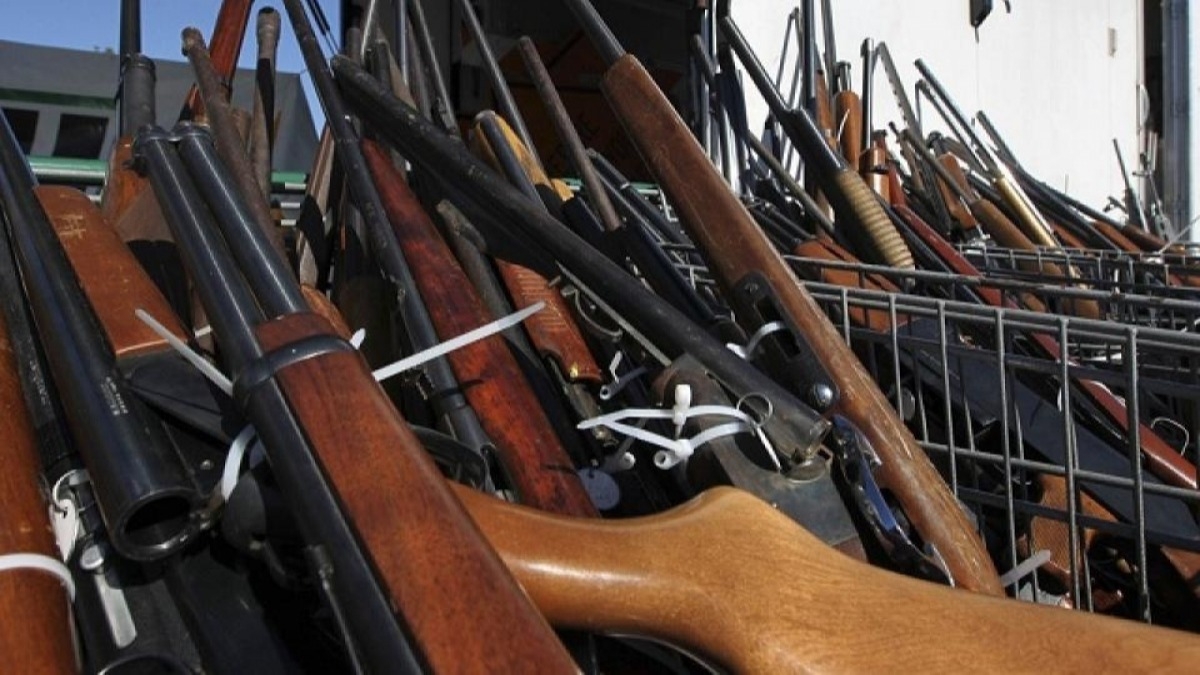 В Павлограде начался месячник добровольной сдачи оружия