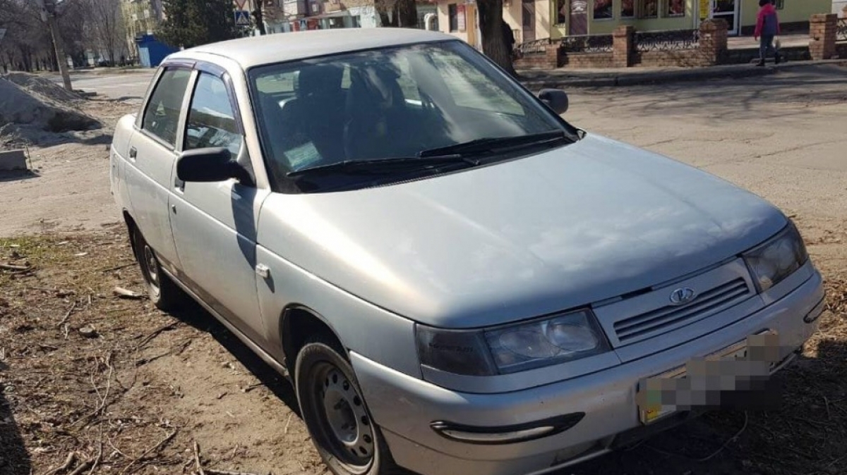 Павлоградская полиция установила кто ворует из машин в городе