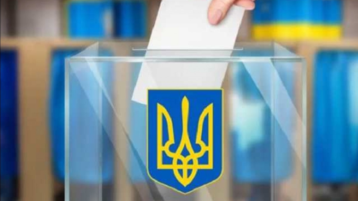 В Терновке снимают наблюдателей от Порошенко