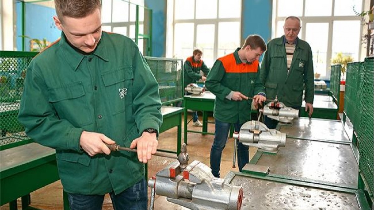 Через год украинские колледжи и техникумы будут готовить 