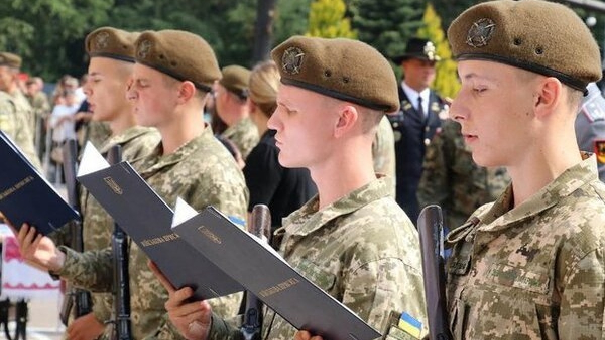 В Украине завершился весенний призыв в армию