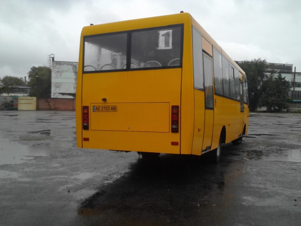 Павлоградцы жалуются на дырявые крыши в маршрутках