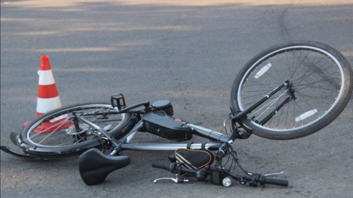 В Павлограде еще один велосипедист пострадал в ДТП - полиция ищет свидетелей