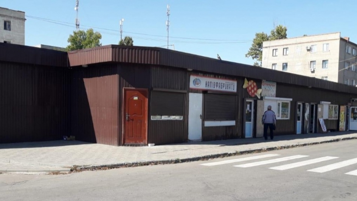 В Павлограда полицейские изъяли 90 литров спиртных напитков продаваемых без лицензии