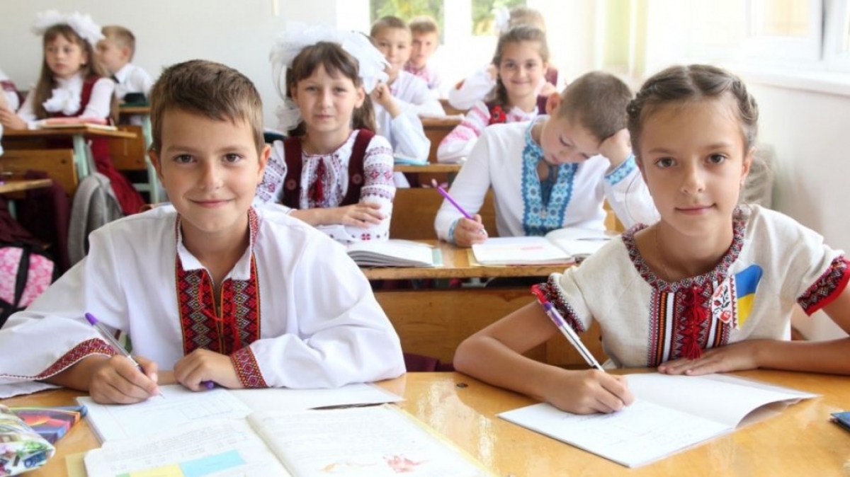 Родителей будут штрафовать за прогулы детей в школах