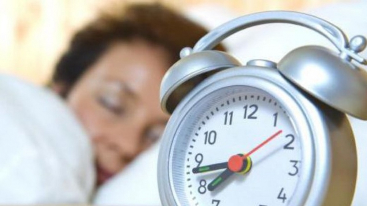 В ближайшее воскресенье в Украине переводят часы