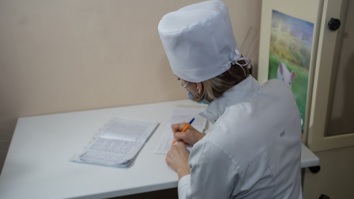 На Днепропетровщине от гриппа вакцинировались уже более 14 тысяч человек из групп риска