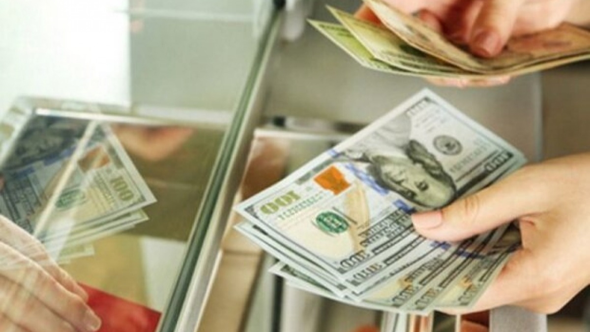 Курс доллара подскочил в обменниках