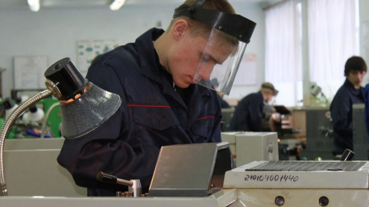 В школах Украины появится карьерный советник