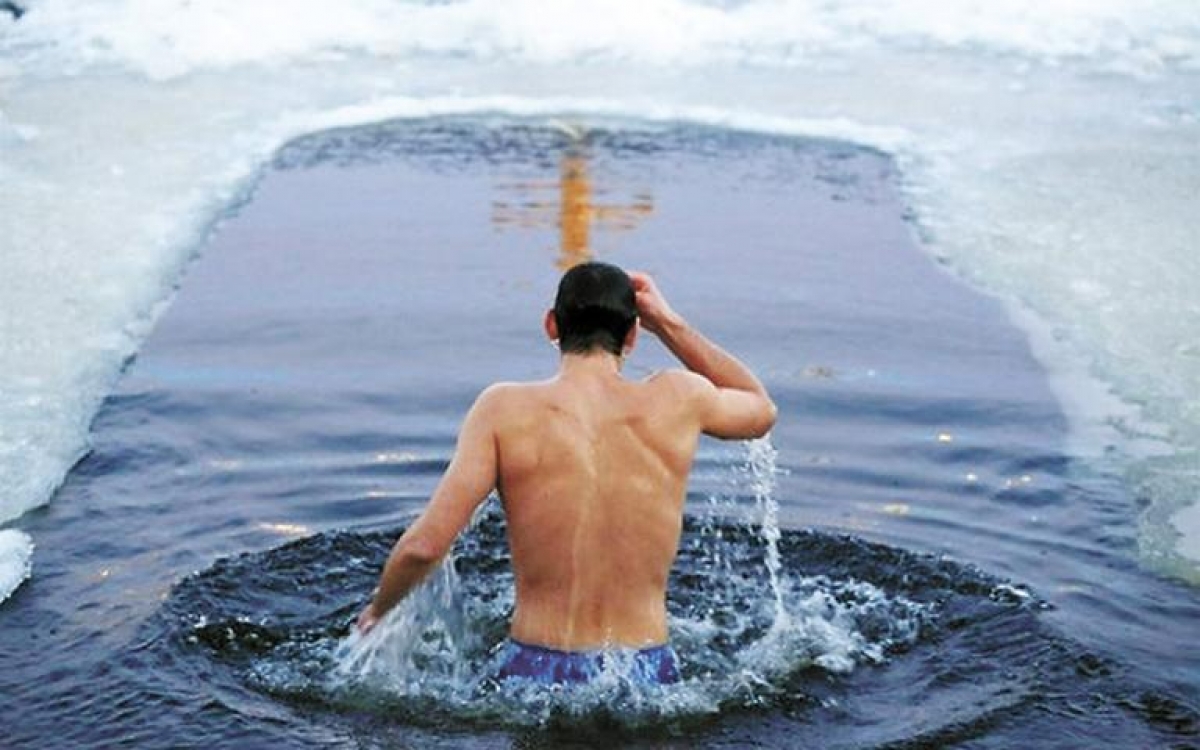 Празднуя Крещение не забывайте о безопасности