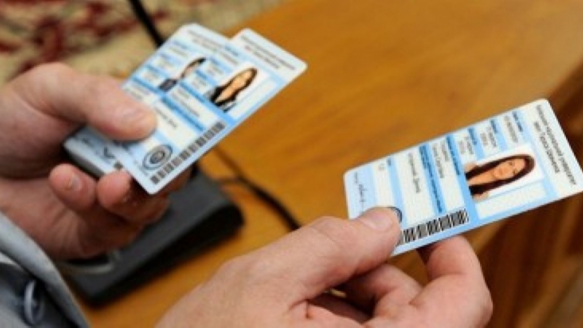 В области уже можно оформить электронный студенческий билет