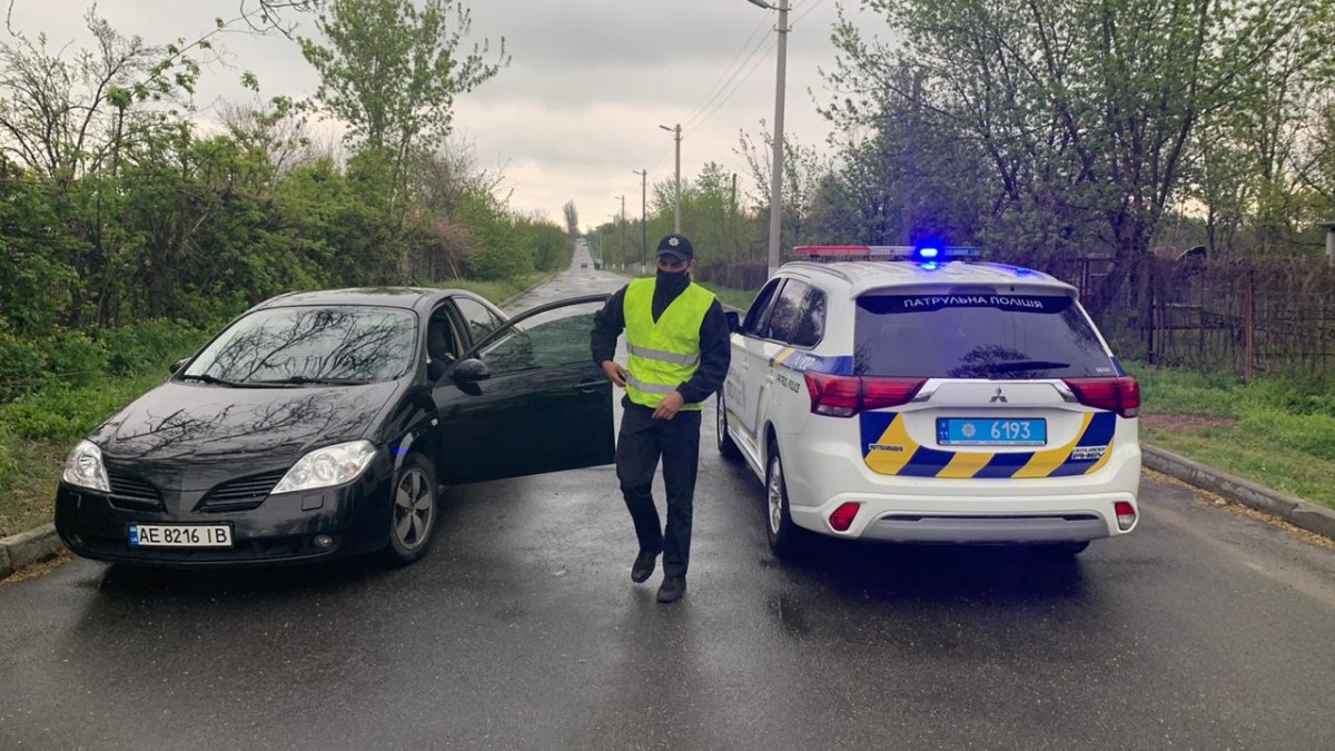 Кладбища закрытые - на входах стоит полиция