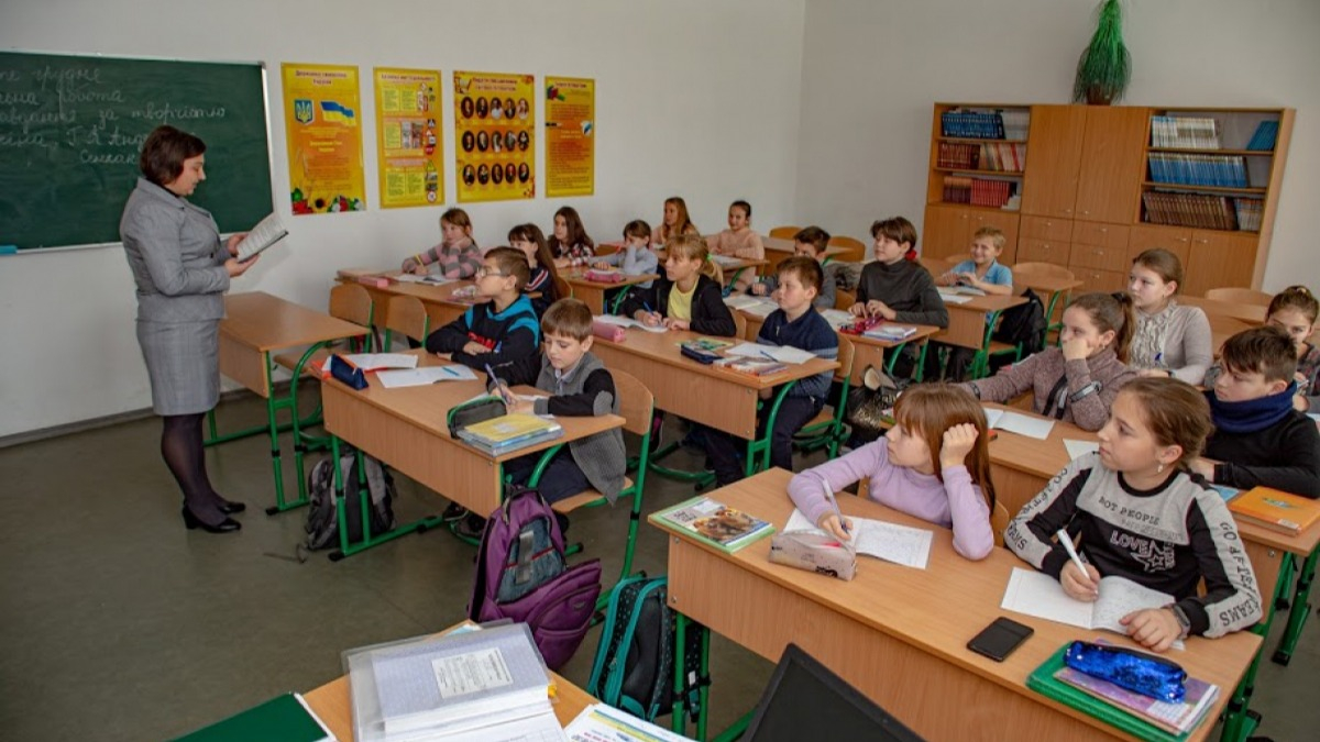 В школах последние занятия пройдут 29 мая в онлайн-режиме