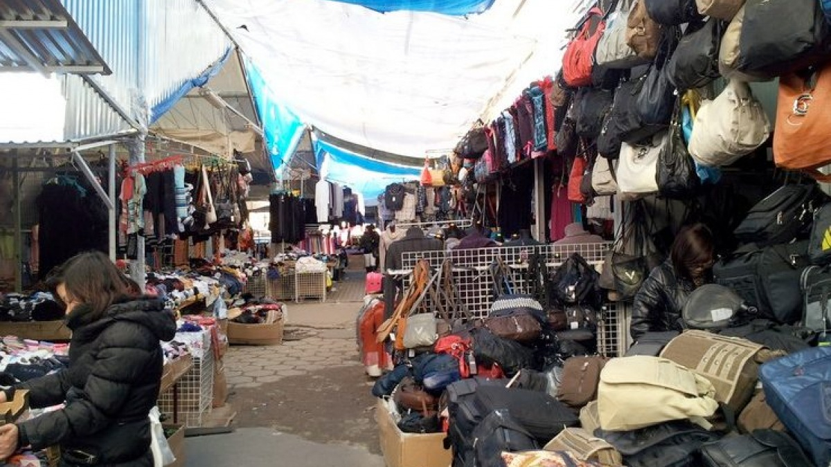 В Украине разрешили работу непродовольственных рынков