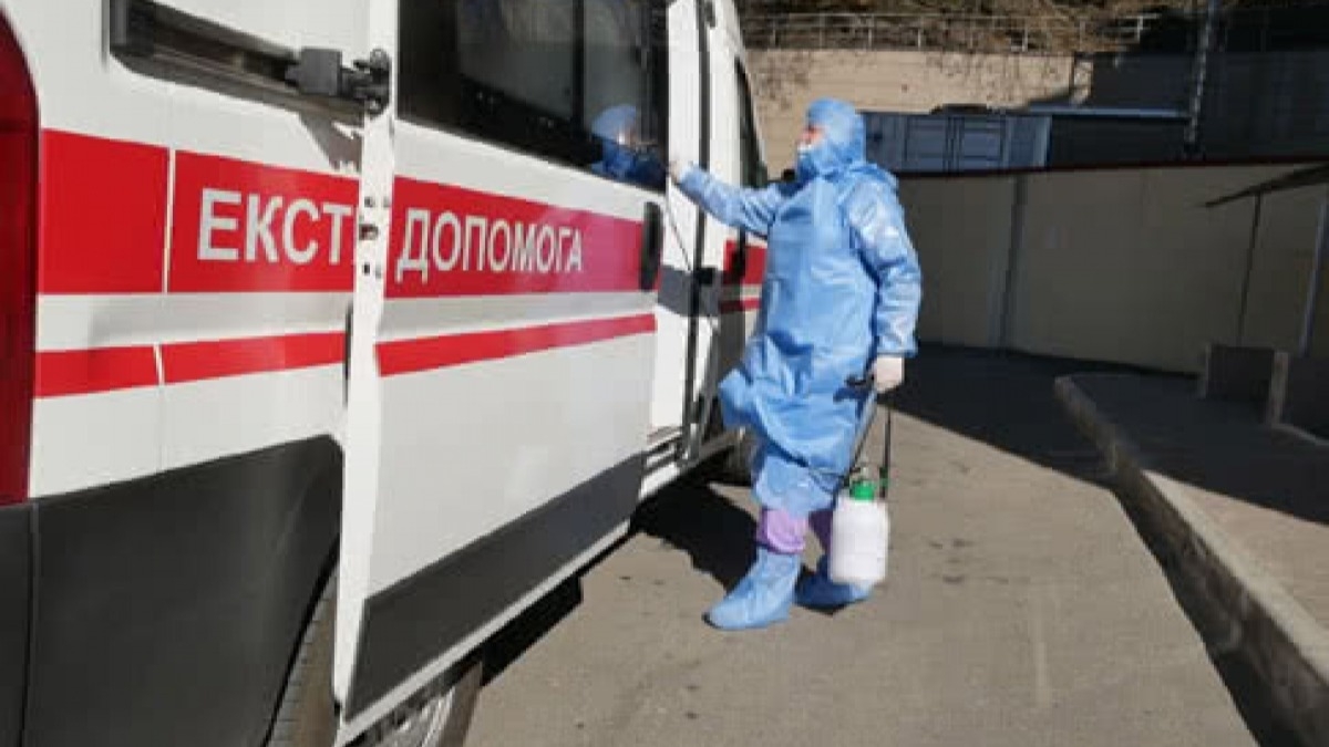 Количество заболевших короновирусом в Украине почти 400 человек за сутки