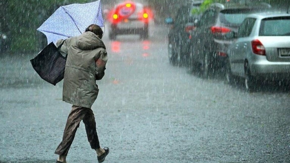  Грозы, град и сильный ветер - в области объявили штормовое предупреждение