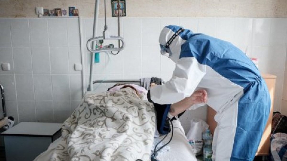 Новая вспышка COVID-19, за сутки в Украине 4633 инфицированных