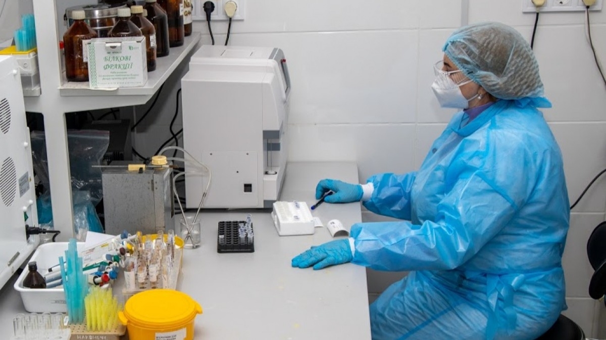 За сутки в Днепропетровской области обнаружили рекордные 1023 случаи коронавируса