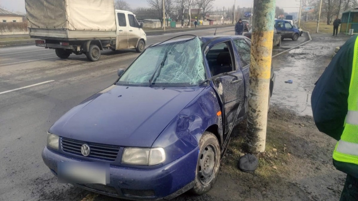 В Павлограде произошло ДТП: погиб мужчина, пострадали женщина и ребенок