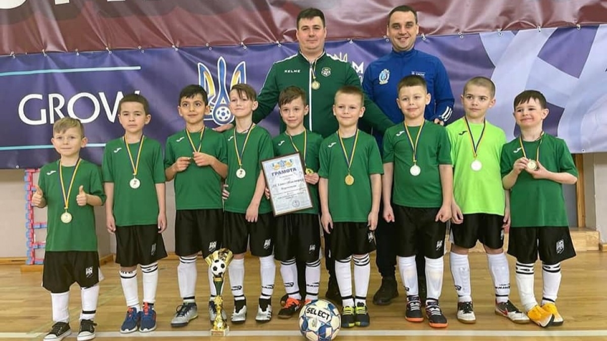 Юные павлоградцы стали чемпионами области по футзалу