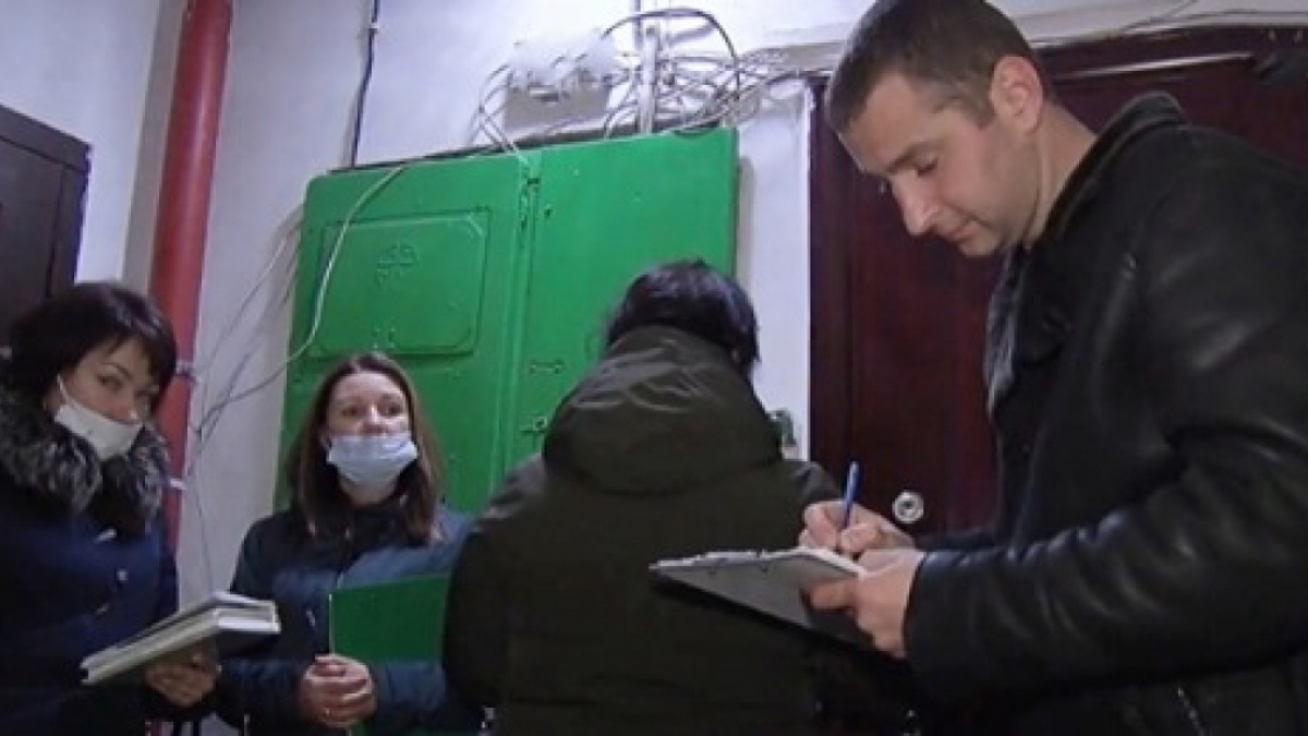 За долги Павлоградводоканал арестовывает квартиры и счета должников