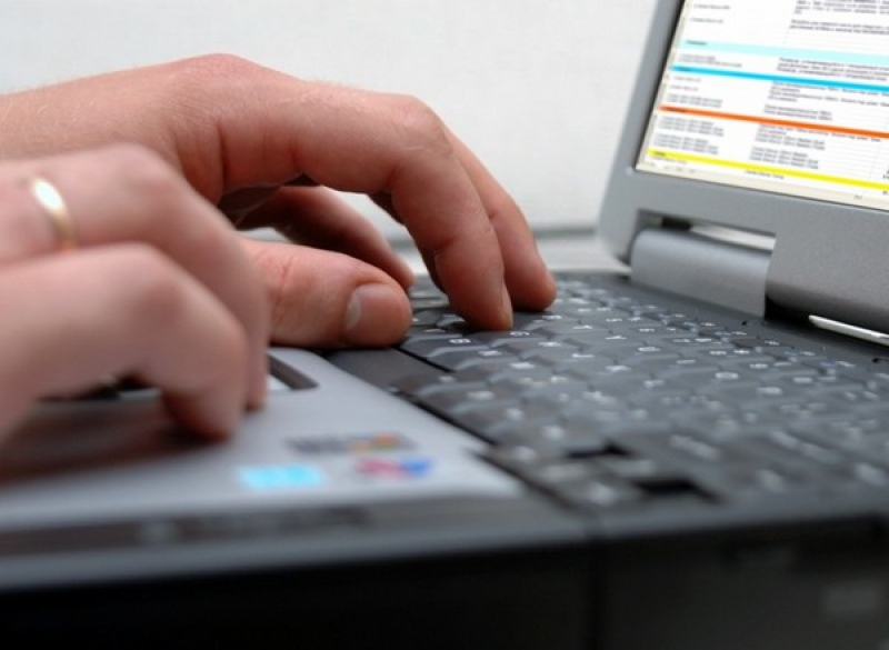 Мэры всего 2 городов области заполнили электронные декларации, среди них - глава Павлограда