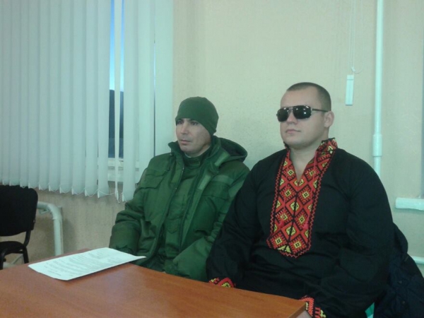 Общественный активист публично извинялся перед главой Павлоградского суда