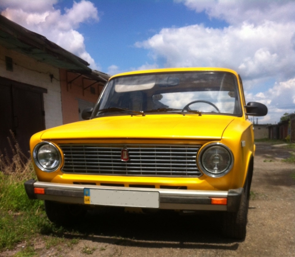 Терновские полицейские разыскивают похищенную машину