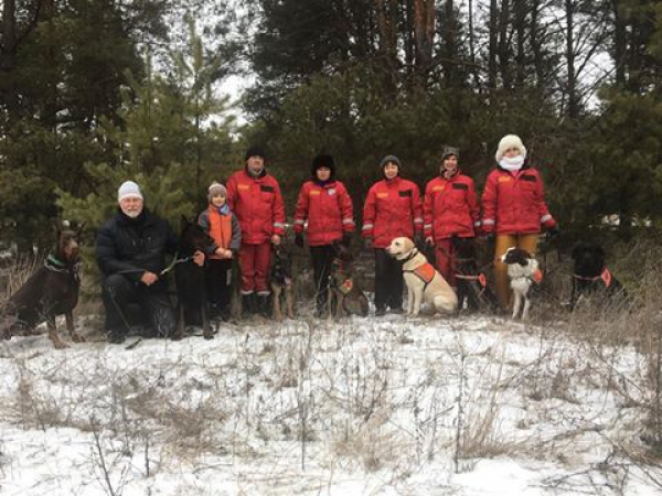 Павлоградские кинологи отыскали девятерых пропавших людей 