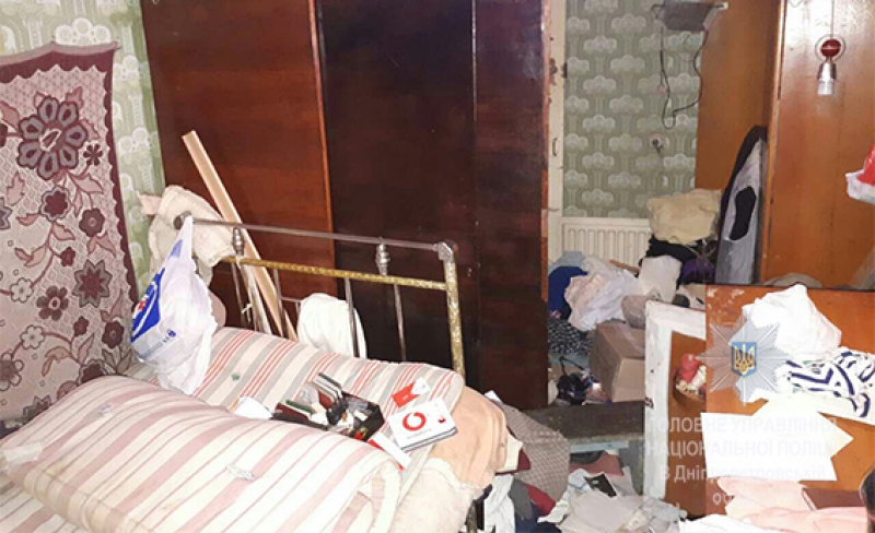 Трое уголовников грабили пенсионеров