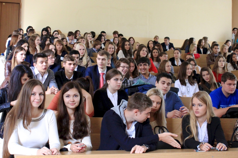 Дети-переселенцы имеют льготы при поступлении в украинские вузы