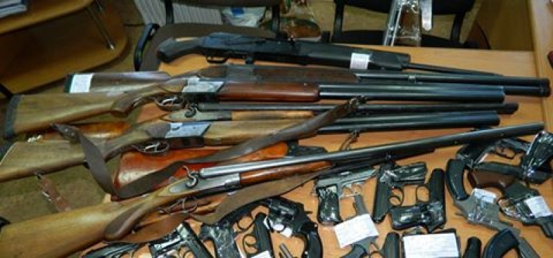 97 единиц оружия за неделю добровольно сдали жители области