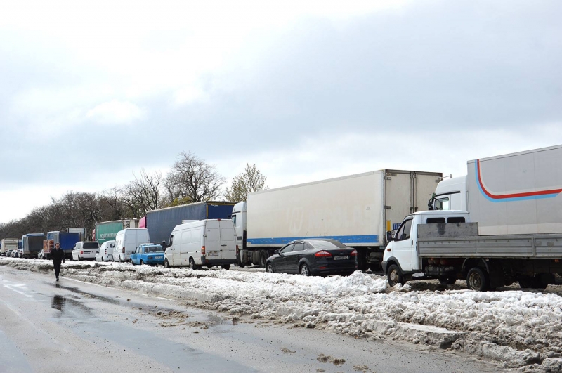 В области перекрыты основные трассы из-за снега