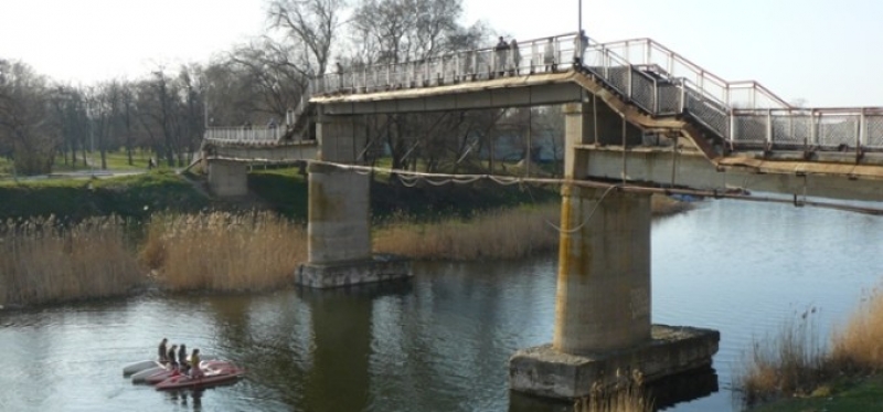 Долгожданная реконструкция моста в Павлограде началась