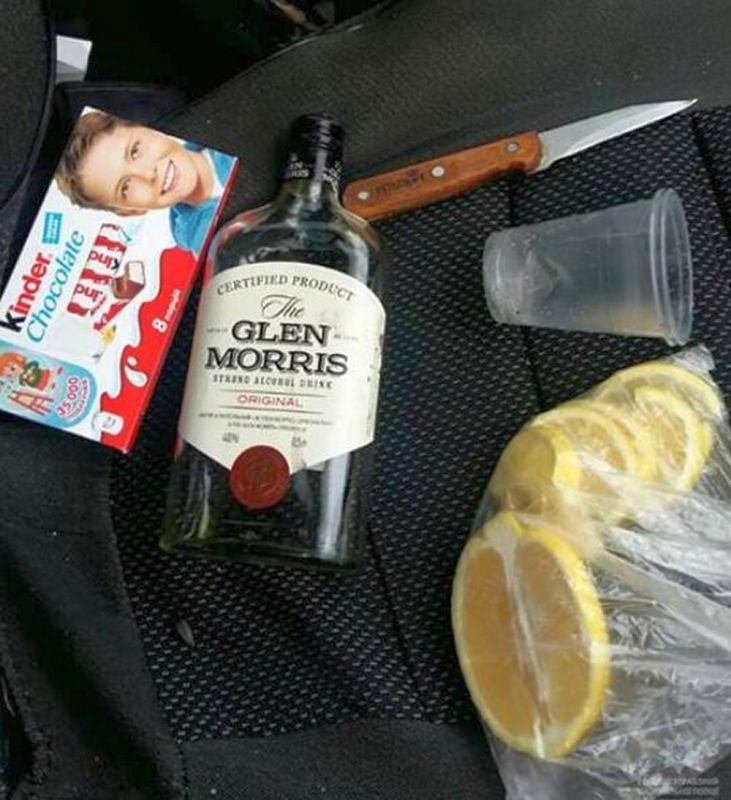 В Терновке задержали водителя, который устроил небольшую вечеринку за рулем 