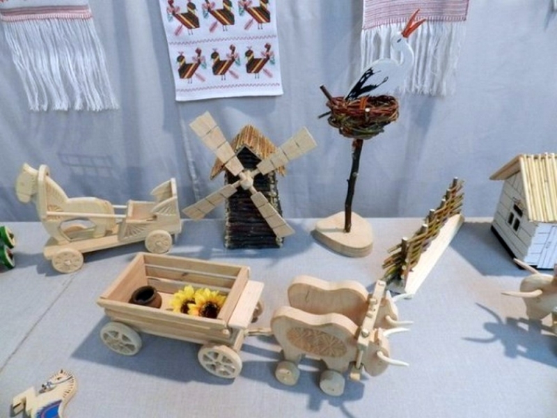 Павлоградцы покажут, что умеют: в Днепре открывается выставка Всеукраинского народного творчества