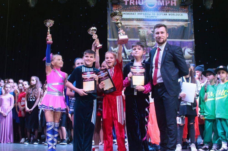 Павлоградцы - победители Чемпионата Украины по современной хореографии