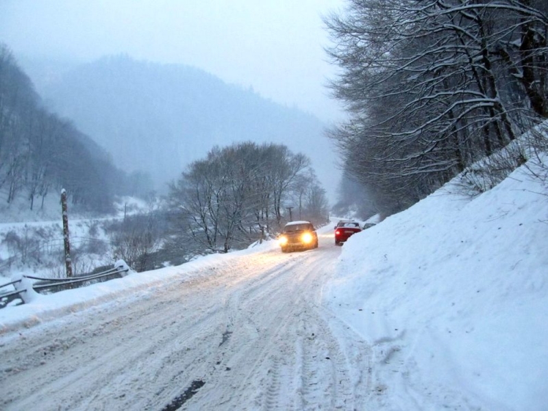Мэрам городов и главам области запретили покидать пределы областей на время непогоды