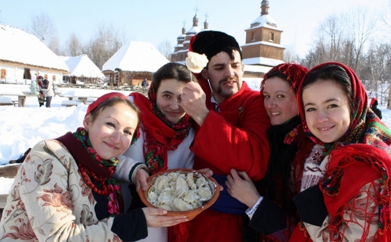 Масленица пришла: тещины вечера, разгуляй и прощеное воскресенье