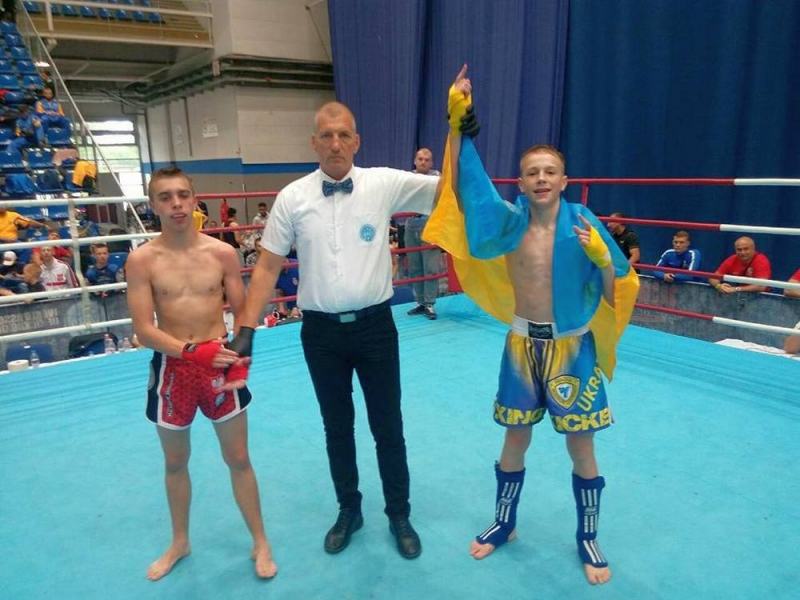 Павлоградские кикбоксеры триумфировали на Кубке мира в Венгрии