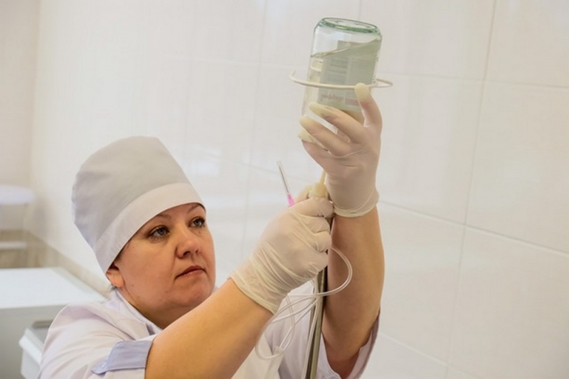 Ботулизм можно подхватить не только от рыбы...