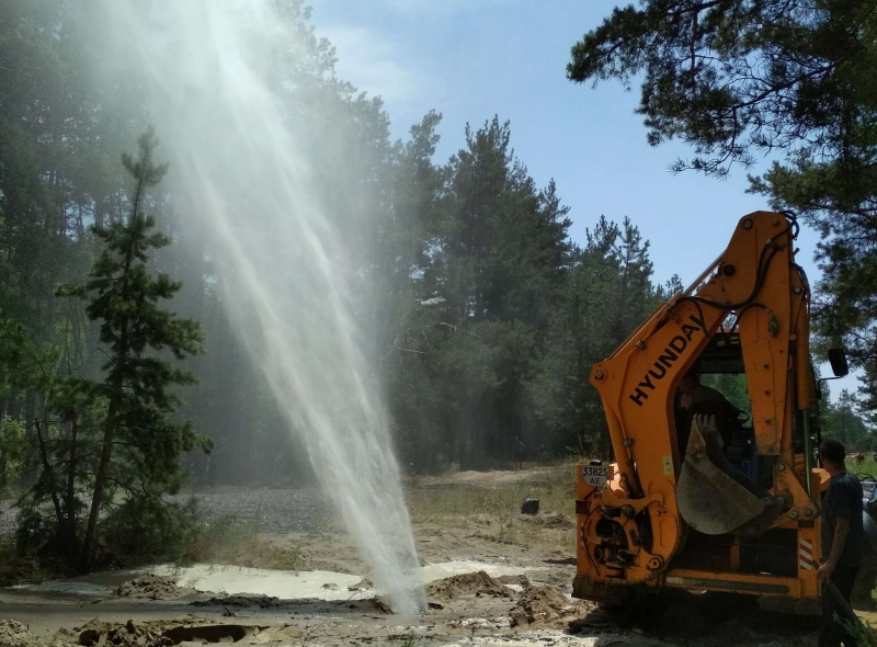 Масштабная авария на водоводе ДЗД под Павлоградом 