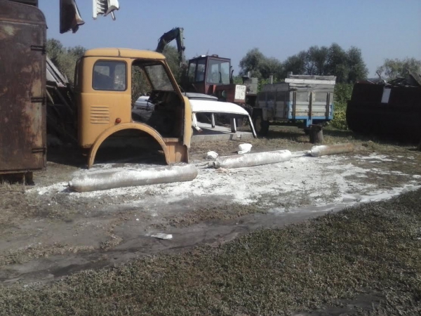 Утечка неизвестного вещества под Павлоградом