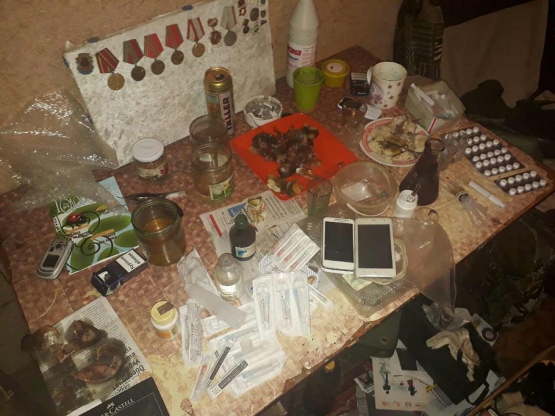 В Терновке правоохранители провели оперативную закупку наркотиков (ФОТО)