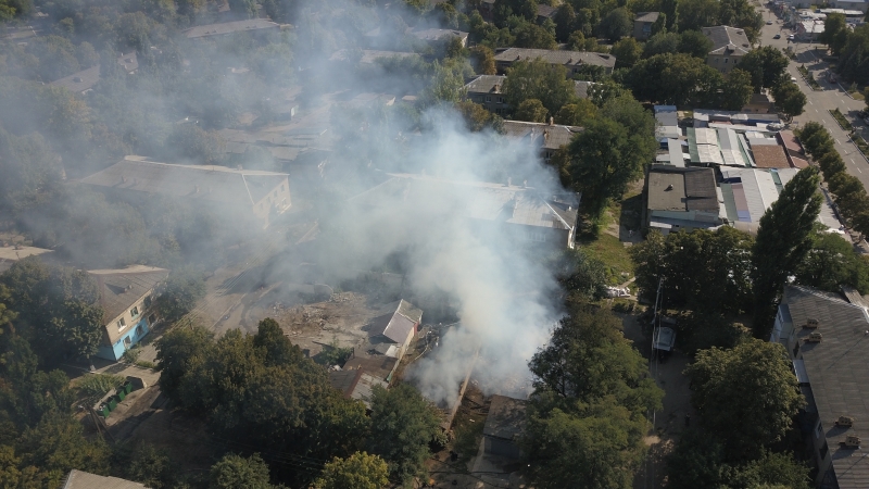 В Терновке горит гаражный кооператив