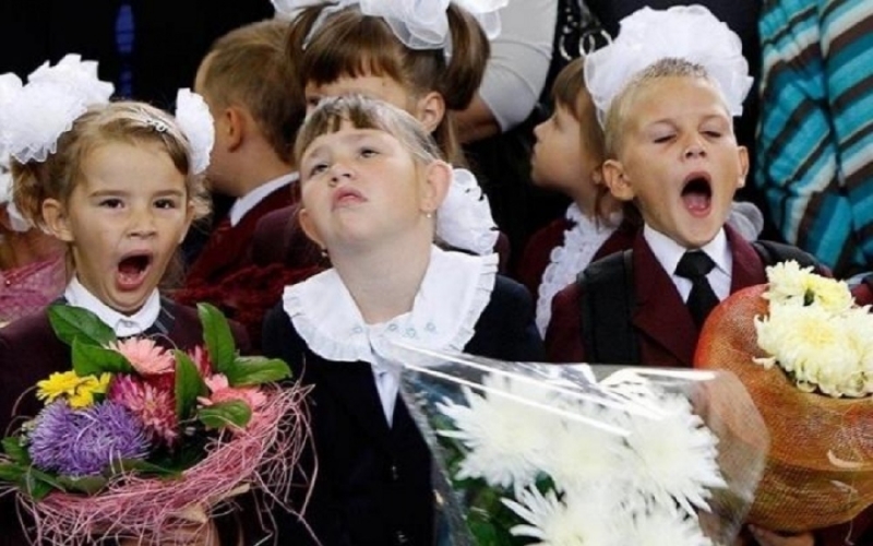 В Минздраве советуют отказаться от «советских» школьных линеек