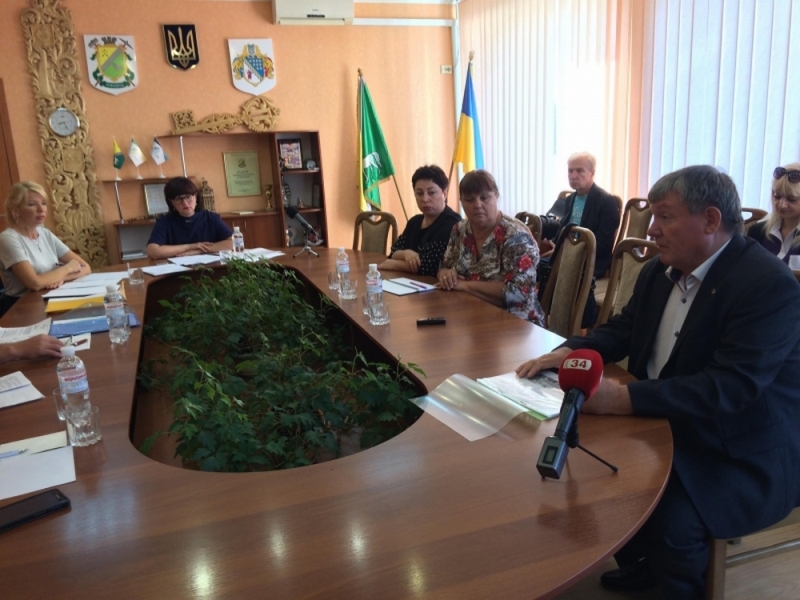 В Павлограде выбрали главных врачей стоматполиклиники и роддома