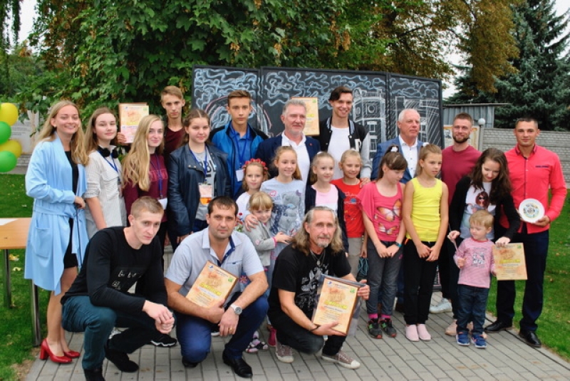 Первый звонок в Павлоградский Воскресной школе