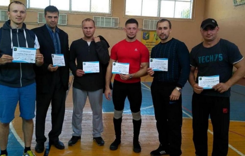 В Першотравенске впервые состоялось массовое оценивание физподготовки населения