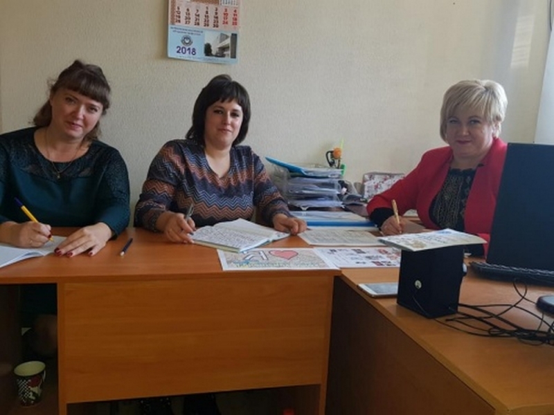 Жители Павлограда и района присоединились к написанию Всеукраинского диктанта (ФОТО)